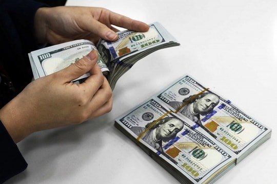 Tỷ giá hôm nay 7/5: Euro và bảng Anh bật tăng mạnh, USD bị “ép giá” trên thị trường ngoại hối