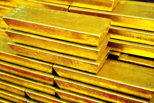 Dự báo giá vàng ngày mai 14/5: Vàng thế giới giằng co mạnh, SJC sẽ tăng hay giảm?