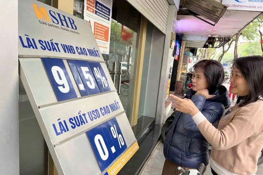 Lãi suất ngân hàng hôm nay 14/5: Mức cao nhất 8% kèm điều kiện