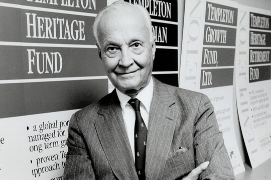 Không sợ thua lỗ chứng khoán nhờ 8 nguyên tắc đầu tư của huyền thoại Sir John Templeton