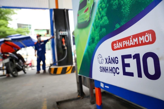 Hàng loạt cây xăng chuẩn bị dừng bán xăng khoáng, chuyển sang xăng E10