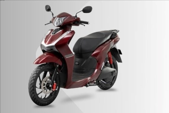 Trải nghiệm xe điện “sang như tay ga”: Đi 100 km/lần sạc, mở khóa NFC và cảm giác lái rất “đã”