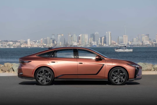 Lexus chuẩn bị bán xe điện tại Việt Nam từ năm 2026
