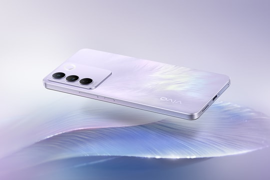 Chỉ 9 triệu, sở hữu điện thoại màn hình AMOLED 120Hz và camera OIS 64MP