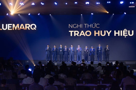 Đất Xanh chính thức đổi tên thành BLUEMARQ GROUP, hướng tới mô hình đầu tư, quản lý tài sản và phát triển bất động sản toàn cầu.