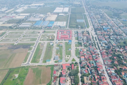 Nằm ven sông Hồng, phường mới của Ninh Bình đang nâng cấp toàn diện hạ tầng, mục tiêu đạt đô thị loại III vào năm 2030