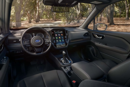 SUV cỡ C Nhật Bản vừa nâng cấp mạnh: Có hybrid tự sạc, AWD tiêu chuẩn, giá bán khiến nhiều đối thủ "cầm chừng"