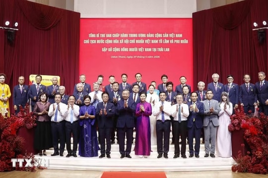 Tổng Bí thư, Chủ tịch nước Tô Lâm gặp gỡ cộng đồng người Việt Nam tại Thái Lan