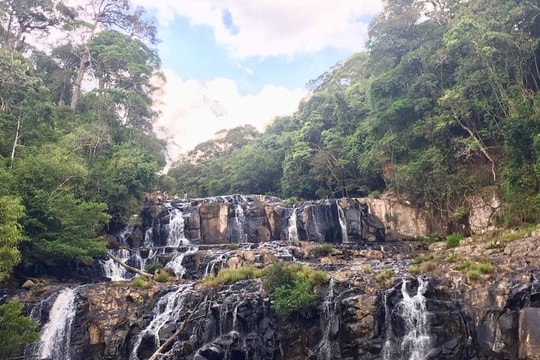 Vùng đất sở hữu những dòng thác đẹp như “tiên cảnh” giữa đại ngàn Tây Nguyên: Có nơi được ví như báu vật của rừng xanh