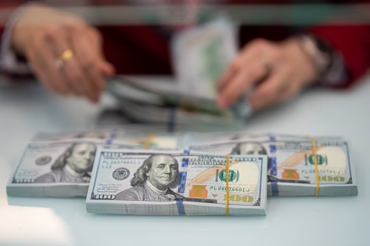 Tỷ giá USD hôm nay 27/5: DXY hạ nhiệt nhưng đồng bạc xanh vẫn giữ vai trò trú ẩn