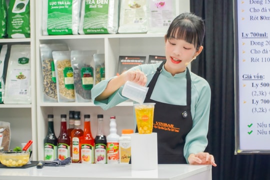 CEO Vinbar Tống Thị Phương Nhi: Hành trình bỏ “vùng an toàn” để xây cộng đồng pha chế riêng