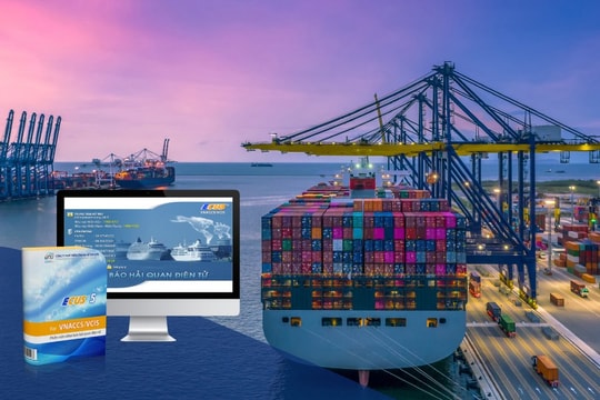Xuất nhập khẩu 4 tháng đầu năm tăng gần 25%, Việt Nam nhập siêu hơn 7,6 tỷ USD