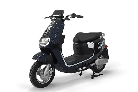 Chạy thử mẫu xe điện "quốc dân" cho học sinh hơn 16 triệu: Nhỏ gọn, dễ đi và rất biết chiều người dùng