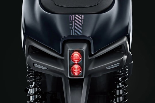 Yamaha ra mắt xe điện mới: Thiết kế như mô tô tương lai, đi xa 110km, tăng tốc chỉ 3,5 giây