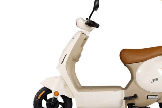Chạy thử xe điện phong cách Hàn Quốc: Đi 60 km/lần sạc, nhỏ gọn nhưng rất biết chiều học sinh