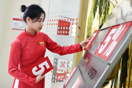 Lãi suất ngân hàng hôm nay 4/6: Gửi tiền online có lãi cao hơn