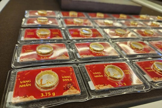 Thị trường kim loại quý 9/6: Giá vàng đi ngang sau cú giảm mạnh