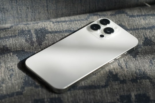 iPhone 16 Pro giá gần 32 triệu đồng có gì để thuyết phục người dùng nâng cấp?