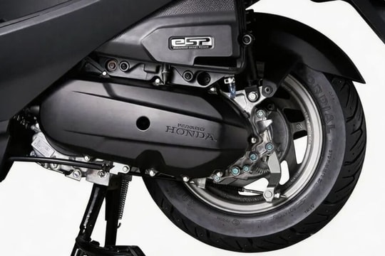 Xe ga Honda giá hơn 20 triệu gây chú ý: Đi 100km hết chưa tới 2 lít xăng, nhiều trang bị thực dụng