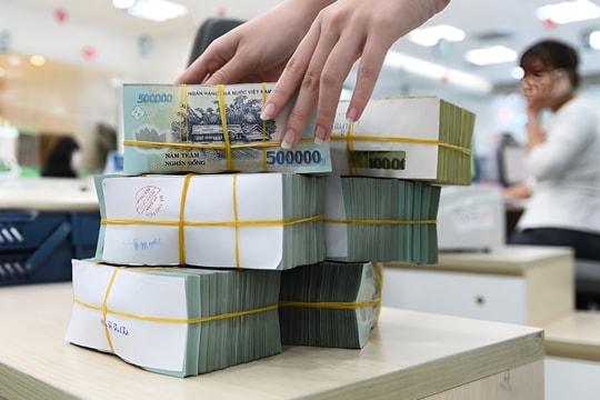 Lãi suất ngân hàng hôm nay 15/6: Mức đặc biệt 10%/năm