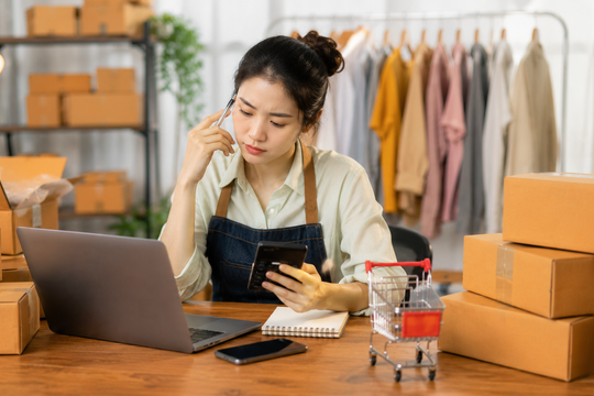 Livestream bán hàng có đang bão hòa trên TikTok Shop và Shopee?