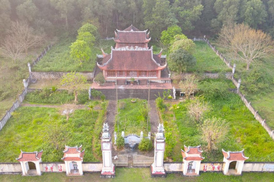 Ngọn núi chỉ cao hơn 150m nhưng lưu giữ tòa thành cổ hơn 600 năm tuổi: Chứng nhân lịch sử giữa lòng xứ Nghệ