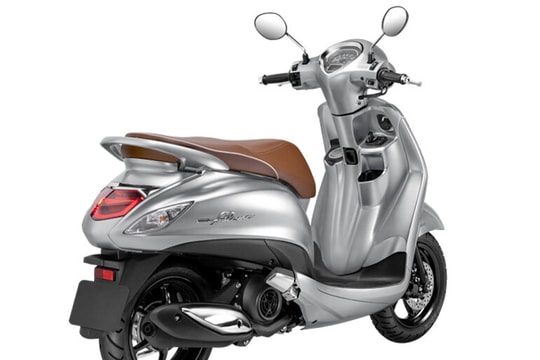 Cầm lái mẫu xe máy Yamaha Grande Hybrid 2026: Có thực sự xứng danh "nữ hoàng tiết kiệm xăng"?