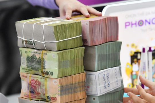 Lãi suất ngân hàng hôm nay 21/6: Kỳ hạn 6 tháng trở lên phân hóa mạnh