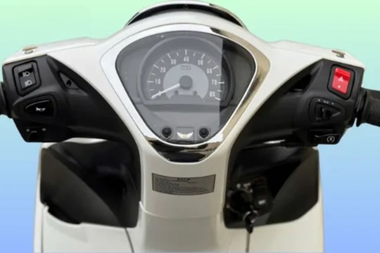 Mẫu xe máy "tựa Honda SH Mode" giá chỉ 26 triệu: Tiêu thụ 1,4 lít/100 km, không cần bằng lái