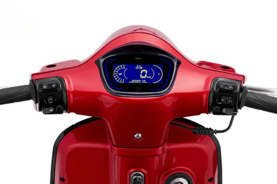 Trải nghiệm mẫu xe máy ga không cần bằng lái, "ăn" chưa đến 1,6 lít xăng/100km